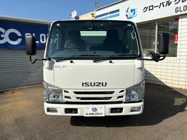 エルフトラック 　冷蔵冷凍車　低温冷凍車－３０℃〜３０℃設定　スタンバイ装置付　箱断熱１００ｍｍ　積載１．５ｔ小型サイズ　オートマ車　車両総重量４２３５ｋｇ　サイドドア　床ステン張り　バックモニター　ナビ　ＴＶ　ＥＴＣ（3枚目）