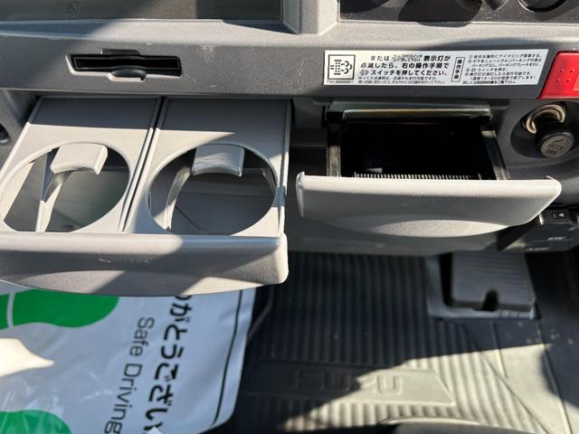 エルフトラック 　冷蔵冷凍車　低温冷凍車－３０℃〜３０℃設定　スタンバイ装置付　箱断熱１００ｍｍ　積載１．５ｔ小型サイズ　オートマ車　車両総重量４２３５ｋｇ　サイドドア　床ステン張り　バックモニター　ナビ　ＴＶ　ＥＴＣ（37枚目）