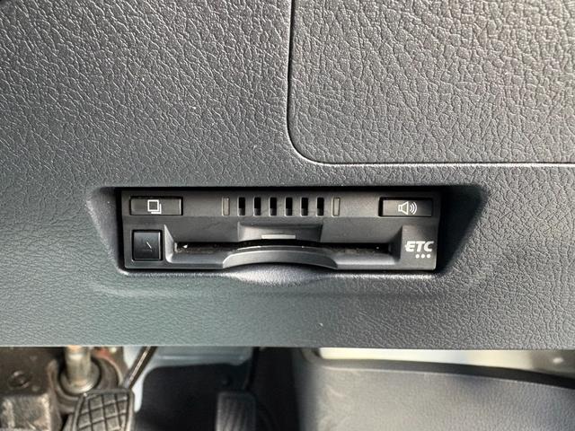 タウンエーストラック 垂直パワーゲート オートマ リフト400Kg積み ナビ ワンセグTV ABS ETC 運転席・助手席エアバック 車検R8年10月 エアコン パワステ(26枚目)