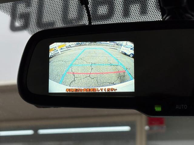 ハイエースバン 　冷蔵冷凍車　中温－７〜３５度設定　デンソー製冷凍機　サイドドア　低床タイプ　積載１１００ｋｇ　　ディーゼルターボ　普通免許オートマ免許ＯＫ　バックカメラ付き　キーレス　３人乗り　運転席エアバック（22枚目）