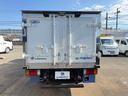 　冷蔵冷凍車　低温冷凍車－３０℃〜３０℃設定　スタンバイ装置付　箱断熱１００ｍｍ　積載１．５ｔ小型サイズ　オートマ車　車両総重量４２３５ｋｇ　サイドドア　床ステン張り　バックモニター　ナビ　ＴＶ　ＥＴＣ（18枚目）