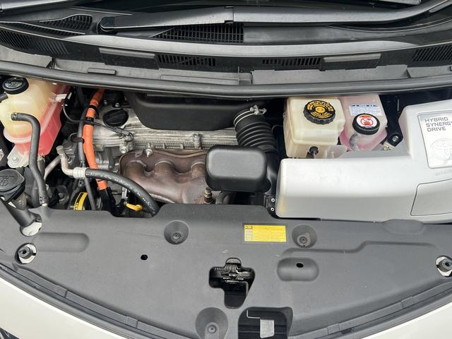 エンジンルームも綺麗です☆