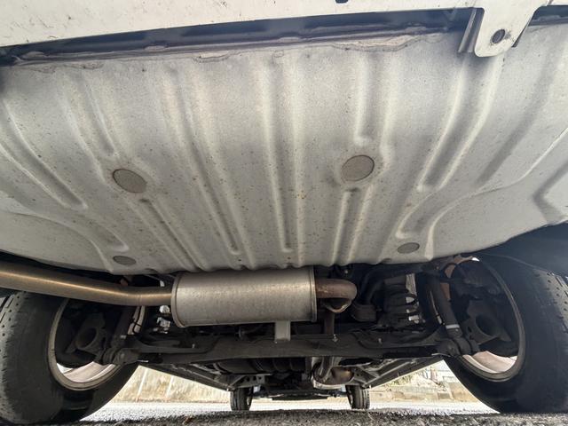 セレナ ライダー プレミアム保証/両側パワースライドドア/フリップダウンモニター/純正SDナビ/フルセグTV/Bluetooth音楽/CD.DVD再生/バックカメラ/ビルトインETC/インテリキー/プッシュスタート/(5枚目)