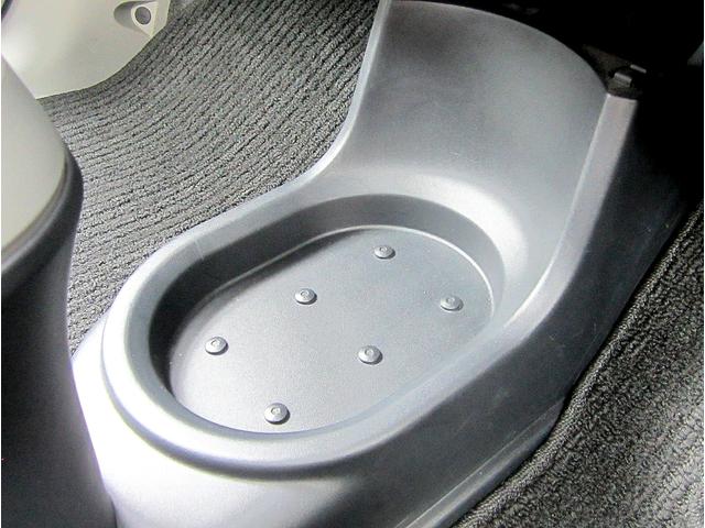 ビバーチェ 禁煙車/ケンウッドメモリーナビ地デジ/CD/DVD再生/Bluetooth/AUX/スマートキー/ETC/ライトレベライザー/オートライト/オートAC/サイドバイザー/プライバシーG(44枚目)