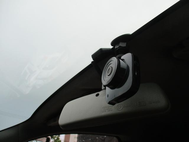 ＮＶ２００バネットバン プレミアムＧＸ　禁煙車／メモリーナビ／Ｂカメラ／ＣＤ／ＣＤ録音／インテリキー／イモビ／ＥＴＣ／Ｗエアバック／スライドサイドウィンドウ／プライバシーＧ／サイドバイザー／ドラレコ／スタッドレスＴ有／最大積載量６００ｋｇ（15枚目）