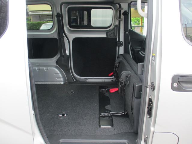 ＮＶ２００バネットバン プレミアムＧＸ　禁煙車／メモリーナビ／Ｂカメラ／ＣＤ／ＣＤ録音／インテリキー／イモビ／ＥＴＣ／Ｗエアバック／スライドサイドウィンドウ／プライバシーＧ／サイドバイザー／ドラレコ／スタッドレスＴ有／最大積載量６００ｋｇ（40枚目）