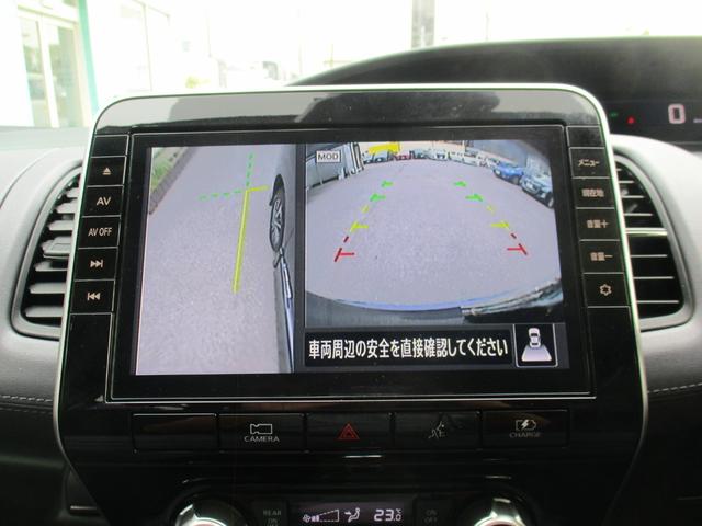 セレナ ｅ－パワー　ハイウェイスターＶ　エマブレ／プロパイロット／Ｓルームミラー／純正１０型ナビフルセグ／全カメラ／１１型後席フリップダウンＭ／両ハンズフリー自動ドア／スマキー／ナビ連動ＥＴＣ２．０＆前後ドラレコ／レーダーＣ／ＢＳＭ／ＬＥＤ（12枚目）