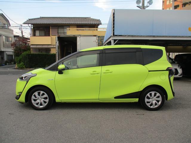 シエンタ ハイブリッドＧ　純フルセグＳＤナビ／フリップダウンモニター／バックカメラ／セーフティセンス／スマートキー／ＬＥＤ／ＥＴＣ２．０／両自動ドア／前後コーナーセンサー／シートヒーター／ＵＳＢ／ＨＤＭＩ／カーテンエアバッグ（6枚目）