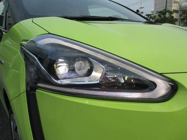 シエンタ ハイブリッドＧ　純フルセグＳＤナビ／フリップダウンモニター／バックカメラ／セーフティセンス／スマートキー／ＬＥＤ／ＥＴＣ２．０／両自動ドア／前後コーナーセンサー／シートヒーター／ＵＳＢ／ＨＤＭＩ／カーテンエアバッグ（16枚目）