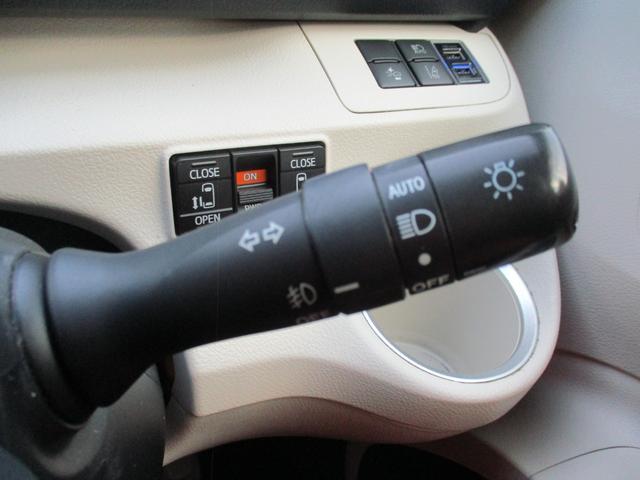 シエンタ ハイブリッドＧ　純フルセグＳＤナビ／フリップダウンモニター／バックカメラ／セーフティセンス／スマートキー／ＬＥＤ／ＥＴＣ２．０／両自動ドア／前後コーナーセンサー／シートヒーター／ＵＳＢ／ＨＤＭＩ／カーテンエアバッグ（40枚目）