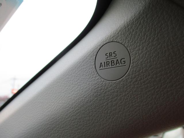 シエンタ ハイブリッドＧ　純フルセグＳＤナビ／フリップダウンモニター／バックカメラ／セーフティセンス／スマートキー／ＬＥＤ／ＥＴＣ２．０／両自動ドア／前後コーナーセンサー／シートヒーター／ＵＳＢ／ＨＤＭＩ／カーテンエアバッグ（51枚目）