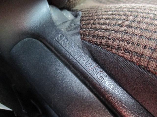 シエンタ ハイブリッドＧ　純フルセグＳＤナビ／フリップダウンモニター／バックカメラ／セーフティセンス／スマートキー／ＬＥＤ／ＥＴＣ２．０／両自動ドア／前後コーナーセンサー／シートヒーター／ＵＳＢ／ＨＤＭＩ／カーテンエアバッグ（52枚目）