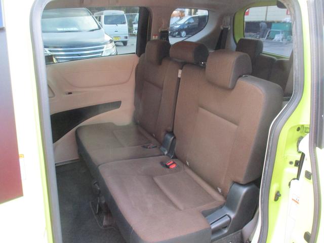 シエンタ ハイブリッドＧ　純フルセグＳＤナビ／フリップダウンモニター／バックカメラ／セーフティセンス／スマートキー／ＬＥＤ／ＥＴＣ２．０／両自動ドア／前後コーナーセンサー／シートヒーター／ＵＳＢ／ＨＤＭＩ／カーテンエアバッグ（59枚目）