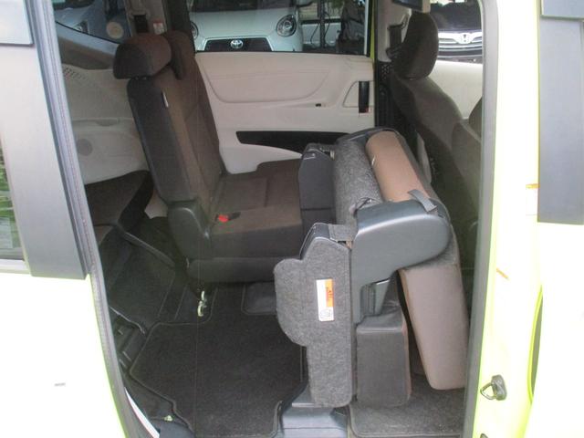 シエンタ ハイブリッドＧ　純フルセグＳＤナビ／フリップダウンモニター／バックカメラ／セーフティセンス／スマートキー／ＬＥＤ／ＥＴＣ２．０／両自動ドア／前後コーナーセンサー／シートヒーター／ＵＳＢ／ＨＤＭＩ／カーテンエアバッグ（60枚目）