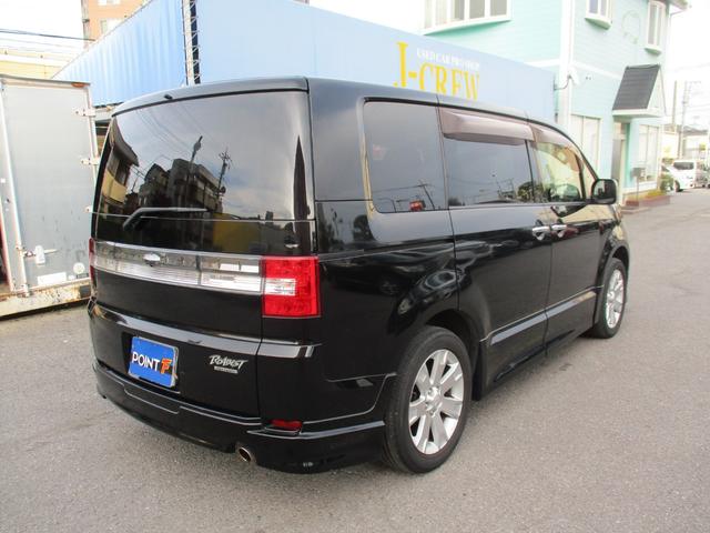 デリカD:5 ローデスト G パワーパッケージ フルセグSDナビ/フリップダウンモニター/バックカメラ/アイドリングストップ/スマートキー/HID/ETC/両自動ドア/フルエアロ/18インチAW/クルコン/横滑り防止/Bluetooth(9枚目)