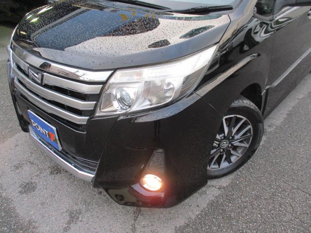 ノア Si 禁煙車/純正9インチ/11後席モニタ‐/CD/DVD再生/Bカメラ/横滑り/I-stop/イモビ/スマ-トキ‐/ETC/Wエア-バック/革巻ハンドル/両側自動ドア/LED/純正エアロ&16AW/(7枚目)