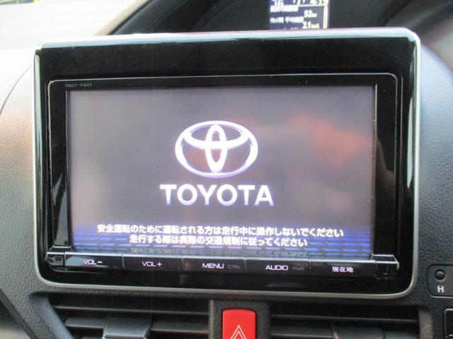 ノア Si 禁煙車/純正9インチ/11後席モニタ‐/CD/DVD再生/Bカメラ/横滑り/I-stop/イモビ/スマ-トキ‐/ETC/Wエア-バック/革巻ハンドル/両側自動ドア/LED/純正エアロ&16AW/(27枚目)