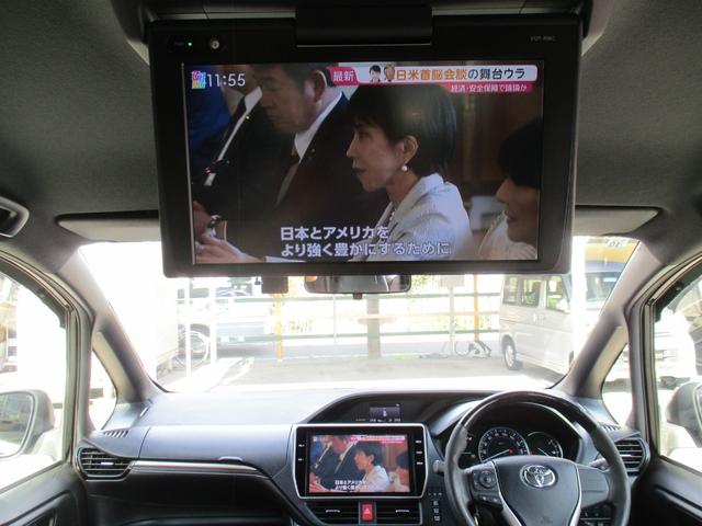 エスクァイア ハイブリッドGi ブラックテーラード TSS/純9型ナビフルセグ/Bカメラ/12型後席フリップダウン/両自動ドア/ETC/クルコン/前後ドラレコ/合皮革前席Sヒ-タ/Wオ-トAC/LED&LEDフォグ/スタイリングパッケージグリル&エアロ(8枚目)