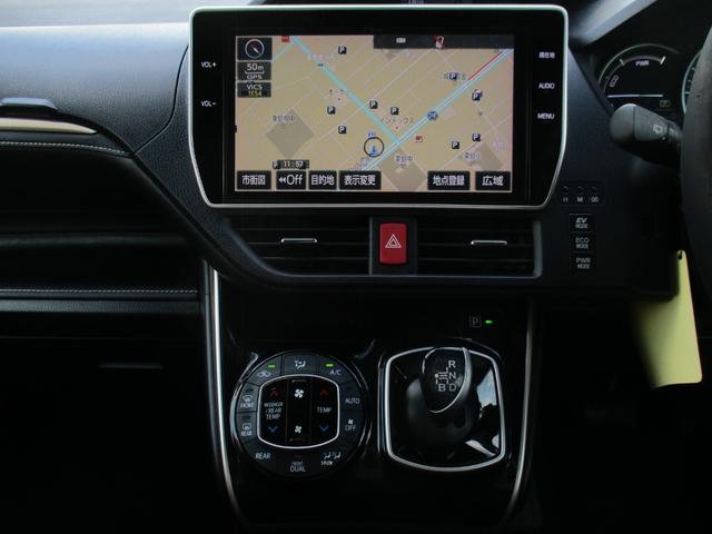 エスクァイア ハイブリッドGi ブラックテーラード TSS/純9型ナビフルセグ/Bカメラ/12型後席フリップダウン/両自動ドア/ETC/クルコン/前後ドラレコ/合皮革前席Sヒ-タ/Wオ-トAC/LED&LEDフォグ/スタイリングパッケージグリル&エアロ(9枚目)