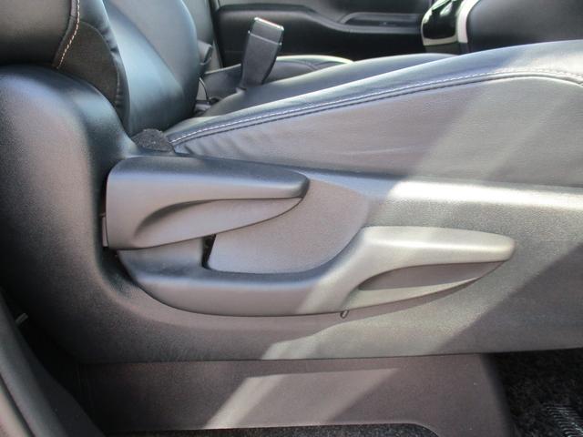 エスクァイア ハイブリッドGi ブラックテーラード TSS/純9型ナビフルセグ/Bカメラ/12型後席フリップダウン/両自動ドア/ETC/クルコン/前後ドラレコ/合皮革前席Sヒ-タ/Wオ-トAC/LED&LEDフォグ/スタイリングパッケージグリル&エアロ(33枚目)