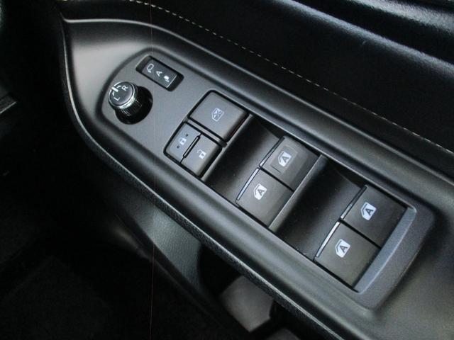 エスクァイア ハイブリッドGi ブラックテーラード TSS/純9型ナビフルセグ/Bカメラ/12型後席フリップダウン/両自動ドア/ETC/クルコン/前後ドラレコ/合皮革前席Sヒ-タ/Wオ-トAC/LED&LEDフォグ/スタイリングパッケージグリル&エアロ(35枚目)