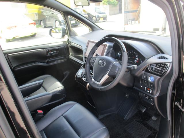 エスクァイア ハイブリッドGi ブラックテーラード TSS/純9型ナビフルセグ/Bカメラ/12型後席フリップダウン/両自動ドア/ETC/クルコン/前後ドラレコ/合皮革前席Sヒ-タ/Wオ-トAC/LED&LEDフォグ/スタイリングパッケージグリル&エアロ(38枚目)