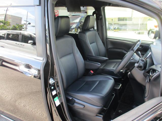 エスクァイア ハイブリッドGi ブラックテーラード TSS/純9型ナビフルセグ/Bカメラ/12型後席フリップダウン/両自動ドア/ETC/クルコン/前後ドラレコ/合皮革前席Sヒ-タ/Wオ-トAC/LED&LEDフォグ/スタイリングパッケージグリル&エアロ(40枚目)