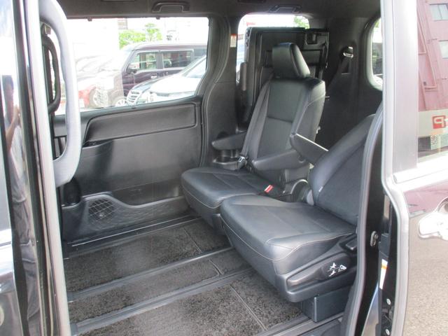 エスクァイア ハイブリッドGi ブラックテーラード TSS/純9型ナビフルセグ/Bカメラ/12型後席フリップダウン/両自動ドア/ETC/クルコン/前後ドラレコ/合皮革前席Sヒ-タ/Wオ-トAC/LED&LEDフォグ/スタイリングパッケージグリル&エアロ(45枚目)