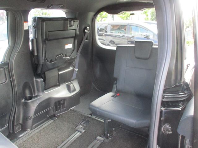 エスクァイア ハイブリッドGi ブラックテーラード TSS/純9型ナビフルセグ/Bカメラ/12型後席フリップダウン/両自動ドア/ETC/クルコン/前後ドラレコ/合皮革前席Sヒ-タ/Wオ-トAC/LED&LEDフォグ/スタイリングパッケージグリル&エアロ(49枚目)