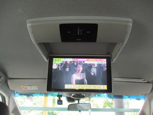 フリードハイブリッド ハイブリッド・Ｇホンダセンシング　ワンオ－ナ－／禁煙車／純正ＴＶ／Ｂカメラ／後席モニタ‐／スマ－トキ‐／イモビ／Ｉ－ｓｔｏｐ／ＥＴＣ／ハ－フレザ－／革巻Ｈ／ＬＥＤ／レーンアシスト／両側自動／ウオークスル‐／純正１５ＡＷ／（5枚目）