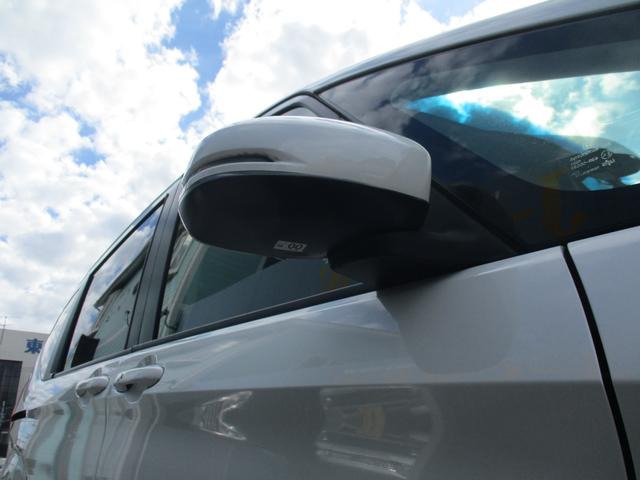 フリードハイブリッド ハイブリッド・Ｇホンダセンシング　ワンオ－ナ－／禁煙車／純正ＴＶ／Ｂカメラ／後席モニタ‐／スマ－トキ‐／イモビ／Ｉ－ｓｔｏｐ／ＥＴＣ／ハ－フレザ－／革巻Ｈ／ＬＥＤ／レーンアシスト／両側自動／ウオークスル‐／純正１５ＡＷ／（15枚目）