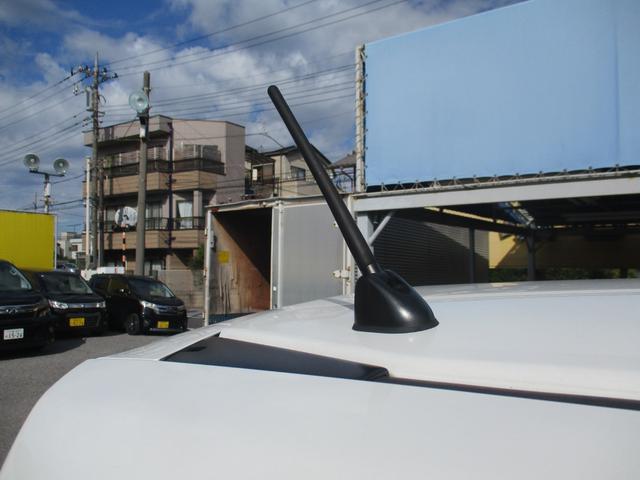 フリードハイブリッド ハイブリッド・Ｇホンダセンシング　ワンオ－ナ－／禁煙車／純正ＴＶ／Ｂカメラ／後席モニタ‐／スマ－トキ‐／イモビ／Ｉ－ｓｔｏｐ／ＥＴＣ／ハ－フレザ－／革巻Ｈ／ＬＥＤ／レーンアシスト／両側自動／ウオークスル‐／純正１５ＡＷ／（22枚目）