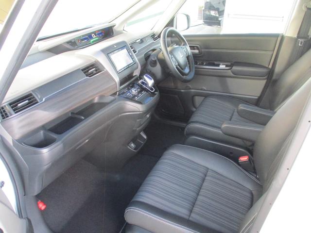 フリードハイブリッド ハイブリッド・Ｇホンダセンシング　ワンオ－ナ－／禁煙車／純正ＴＶ／Ｂカメラ／後席モニタ‐／スマ－トキ‐／イモビ／Ｉ－ｓｔｏｐ／ＥＴＣ／ハ－フレザ－／革巻Ｈ／ＬＥＤ／レーンアシスト／両側自動／ウオークスル‐／純正１５ＡＷ／（49枚目）