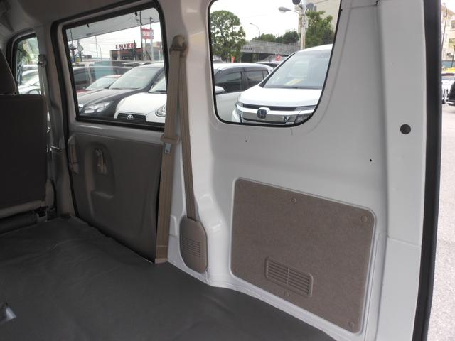 ミニキャブバン G 4WD 4速AT キーレス デュアルカメラブレーキサポート CD ETC ドライブレコーダー アイドリングストップ 電動格納ドアミラー フルフラット(39枚目)