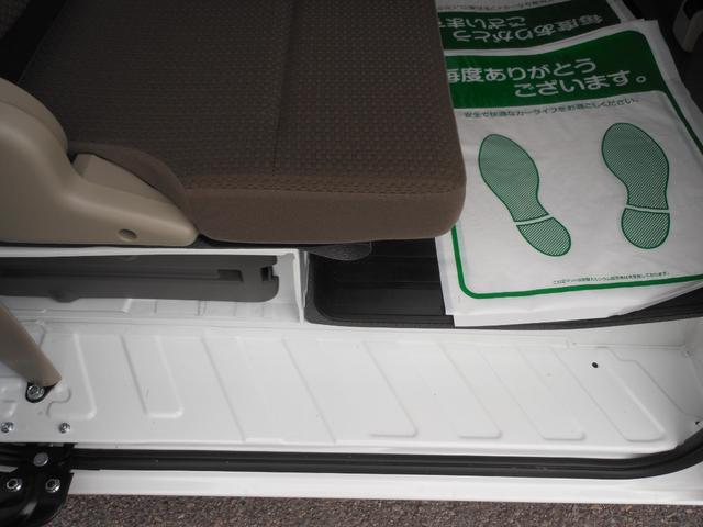 ミニキャブバン G 4WD 4速AT キーレス デュアルカメラブレーキサポート CD ETC ドライブレコーダー アイドリングストップ 電動格納ドアミラー フルフラット(47枚目)