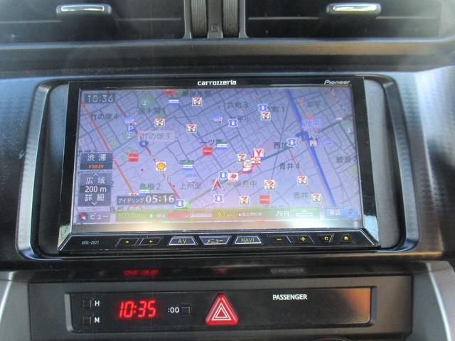 ８６ ＧＴ　禁煙車／６速ＭＴ／ＶＳＣＳＰＯＲＴ／ＨＤＤナビフルセグ／ＢＴ／ＵＳＢ／スマ－トキ－／純セキュリティアラ－ム／ＥＴＣ／革巻きＨ／サイド＆カ－テンＳＲＳ／ドラレコ／オ－トライト／ＨＩＤライト／フォグ／（7枚目）