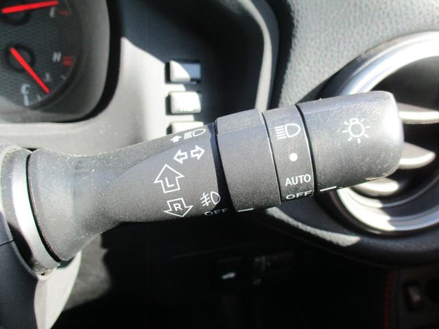 ８６ ＧＴ　禁煙車／６速ＭＴ／ＶＳＣＳＰＯＲＴ／ＨＤＤナビフルセグ／ＢＴ／ＵＳＢ／スマ－トキ－／純セキュリティアラ－ム／ＥＴＣ／革巻きＨ／サイド＆カ－テンＳＲＳ／ドラレコ／オ－トライト／ＨＩＤライト／フォグ／（17枚目）