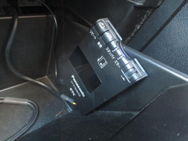 ８６ ＧＴ　禁煙車／６速ＭＴ／ＶＳＣＳＰＯＲＴ／ＨＤＤナビフルセグ／ＢＴ／ＵＳＢ／スマ－トキ－／純セキュリティアラ－ム／ＥＴＣ／革巻きＨ／サイド＆カ－テンＳＲＳ／ドラレコ／オ－トライト／ＨＩＤライト／フォグ／（23枚目）