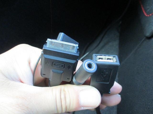 ８６ ＧＴ　禁煙車／６速ＭＴ／ＶＳＣＳＰＯＲＴ／ＨＤＤナビフルセグ／ＢＴ／ＵＳＢ／スマ－トキ－／純セキュリティアラ－ム／ＥＴＣ／革巻きＨ／サイド＆カ－テンＳＲＳ／ドラレコ／オ－トライト／ＨＩＤライト／フォグ／（24枚目）