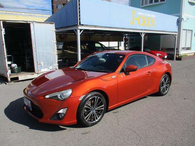 ８６ ＧＴ　禁煙車／６速ＭＴ／ＶＳＣＳＰＯＲＴ／ＨＤＤナビフルセグ／ＢＴ／ＵＳＢ／スマ－トキ－／純セキュリティアラ－ム／ＥＴＣ／革巻きＨ／サイド＆カ－テンＳＲＳ／ドラレコ／オ－トライト／ＨＩＤライト／フォグ／（49枚目）