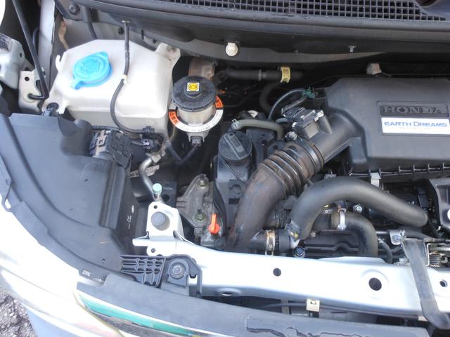 Ｎ－ＢＯＸ Ｇ・Ｌターボホンダセンシング　両側電動スライドドア　純正ナビ　フルセグＴＶ　ＤＶＤ　ブルートゥース　ＳＤ　ＵＳＢ　バックカメラ　ＥＴＣ　パドルシフト　ＬＥＤオートライト　クルーズコントロール　電動格納ドアミラー　スマートキー（77枚目）