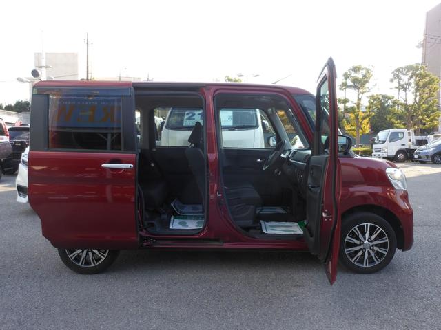 タント Ｘ　ＶＳ　ＳＡＩＩＩ　全方位モニター　ナビ　フルゼグＴＶ　ＤＶＤ　ブルートゥース　ＵＳＢ　ＥＴＣ　ドライブレコーダー　両側電動スライド　ＬＥＤオートライト　シートヒーター　１４インチアルミ　スマートキー　ワンオーナー（12枚目）