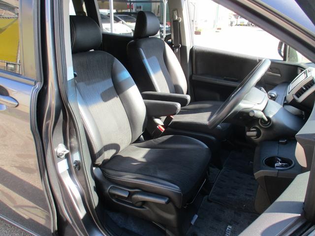 フリード Ｇ　プレミアムエディション　純正ＳＤナビフルセグＴＶ／Ｂカメラ／後席フリップダウンモニタ－／両側自動Ｄ／スマートキー／イモビ／オートＡＣ／ＨＩＤライト／Ｈレザーシート／Ｍウィンカー／ＥＴＣ／／ＣＤ／ＤＶＤ再生／ＣＤ録音（27枚目）