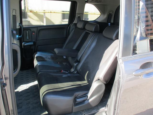 フリード Ｇ　プレミアムエディション　純正ＳＤナビフルセグＴＶ／Ｂカメラ／後席フリップダウンモニタ－／両側自動Ｄ／スマートキー／イモビ／オートＡＣ／ＨＩＤライト／Ｈレザーシート／Ｍウィンカー／ＥＴＣ／／ＣＤ／ＤＶＤ再生／ＣＤ録音（32枚目）