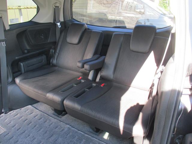 フリード Ｇ　プレミアムエディション　純正ＳＤナビフルセグＴＶ／Ｂカメラ／後席フリップダウンモニタ－／両側自動Ｄ／スマートキー／イモビ／オートＡＣ／ＨＩＤライト／Ｈレザーシート／Ｍウィンカー／ＥＴＣ／／ＣＤ／ＤＶＤ再生／ＣＤ録音（40枚目）