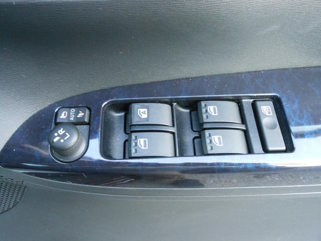 タント カスタムＲＳ　トップエディションＳＡＩＩ　両側電動スライド　８インチナビ　フルセグＴＶ　ＤＶＤ　ブルートゥース　ＳＤ　ＣＤ録音　バックカメラ　ＥＴＣ２．０　ナビ連動ドライブレコーダー　ＬＥＤオートライト　１５インチアルミ　スマートキー（58枚目）