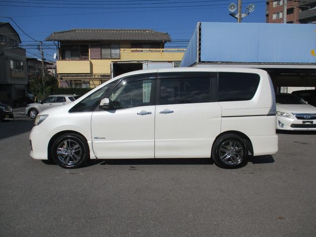 セレナ ライダー　Ｓ－ハイブリッド　８型フルセグＨＤＤナビ／フリップダウンモニター／バックカメラ／インテリキー／ＨＩＤ／ＥＴＣ／両自動ドア／フルエアロ／１６インチＡＷ／クルコン／アイドリングストップ／Ｂｌｕｅｔｏｏｔｈ／ＤＶＤ再生（6枚目）