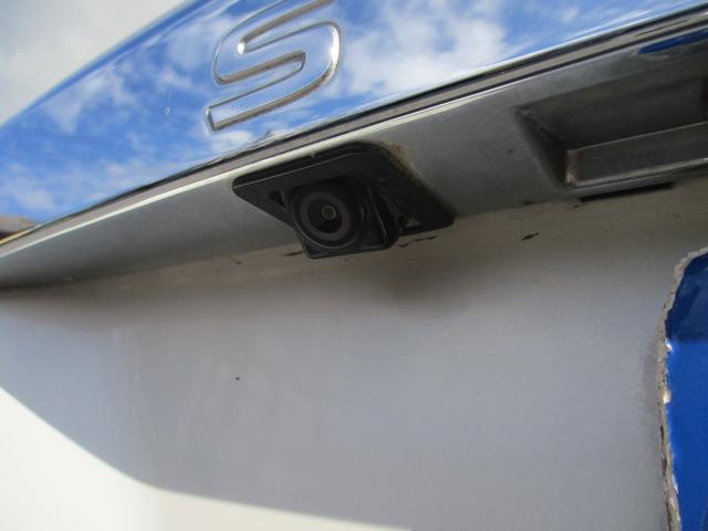 セレナ ライダー　Ｓ－ハイブリッド　８型フルセグＨＤＤナビ／フリップダウンモニター／バックカメラ／インテリキー／ＨＩＤ／ＥＴＣ／両自動ドア／フルエアロ／１６インチＡＷ／クルコン／アイドリングストップ／Ｂｌｕｅｔｏｏｔｈ／ＤＶＤ再生（26枚目）