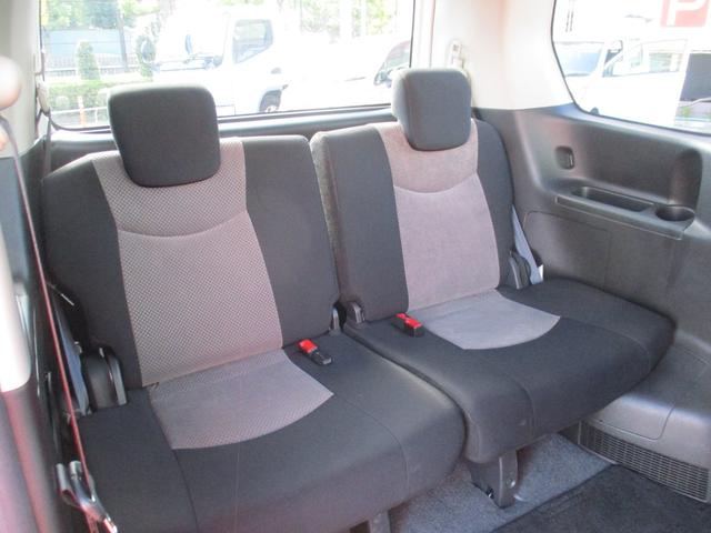 セレナ ライダー　Ｓ－ハイブリッド　８型フルセグＨＤＤナビ／フリップダウンモニター／バックカメラ／インテリキー／ＨＩＤ／ＥＴＣ／両自動ドア／フルエアロ／１６インチＡＷ／クルコン／アイドリングストップ／Ｂｌｕｅｔｏｏｔｈ／ＤＶＤ再生（65枚目）