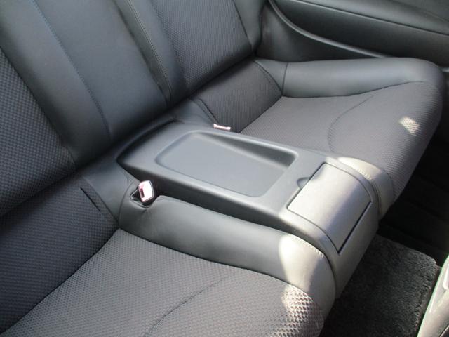 スカイライン ３７０ＧＴ　タイプＳ　６速ＭＴ／ＶＤＣ／ポータブルナビＴＶ／インテリキー／イモビ／ビルトインＥＴＣ／革巻きＨ／前席パワーＳ／３６０°＋リアドラレコ／サイド＆カーテンＳＲＳ／ＡＦＳ付キセノンライト／フォグ／純１９ＡＷ／Ｒスポ（48枚目）